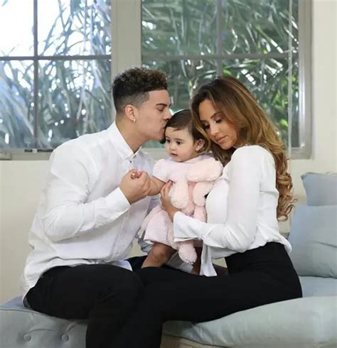 Catherine Paiz Is Engaged Now, Also Children